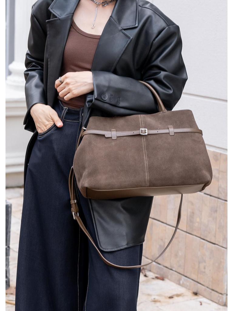 Premium Suede Large-Capacity Women's Tote: Genuine Leather, Retro, Versatile, Frosted, Handheld, Shoulder and Crossbody Bag.