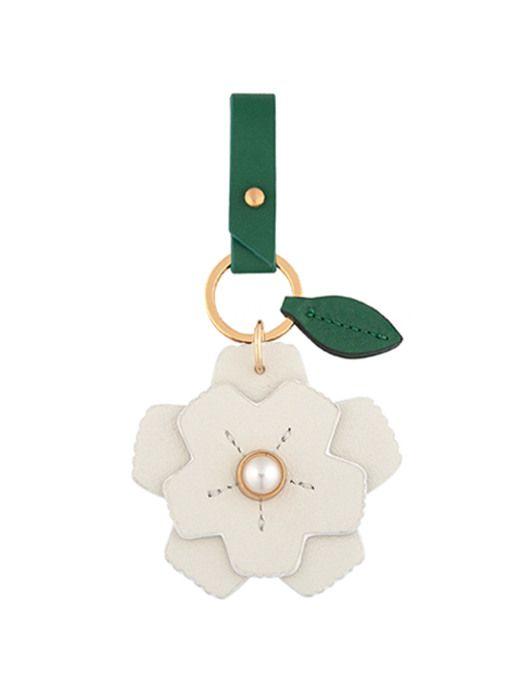 LOVE CHARM Carnation Keychain White