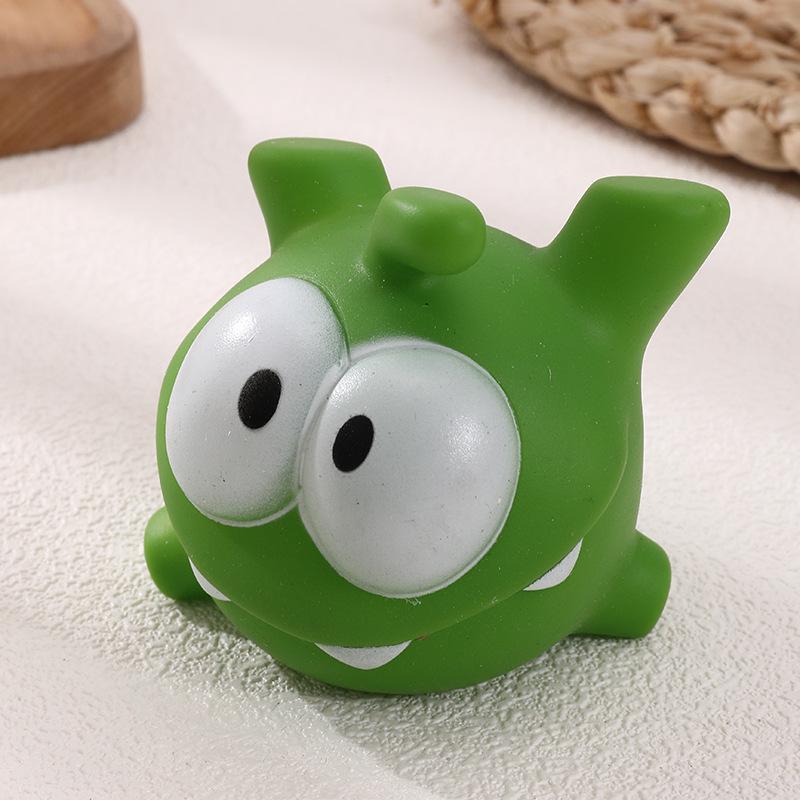 Mowing Frog Vinyl Toy: Cute Squeeze & Squeak Frog for Kids' Stress Relief