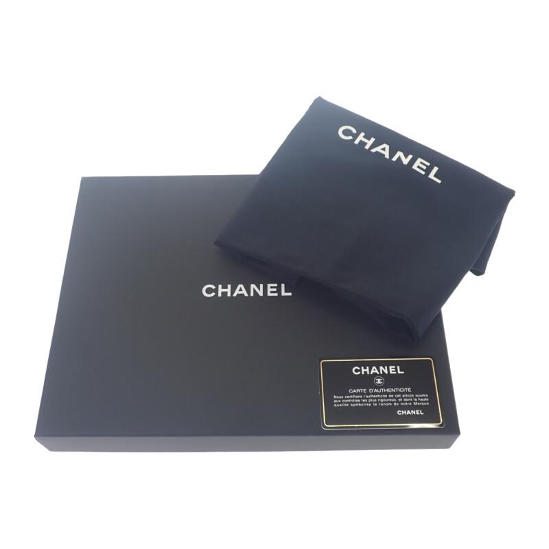 CHANEL  Clutch bag blue denim Women