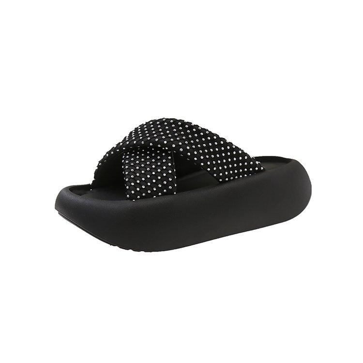 

[Fanfna] 2025 summer new slippers versatile casual women s shoes stepping on shit feeling fashionable wearing cool slippers women 40 чёрный