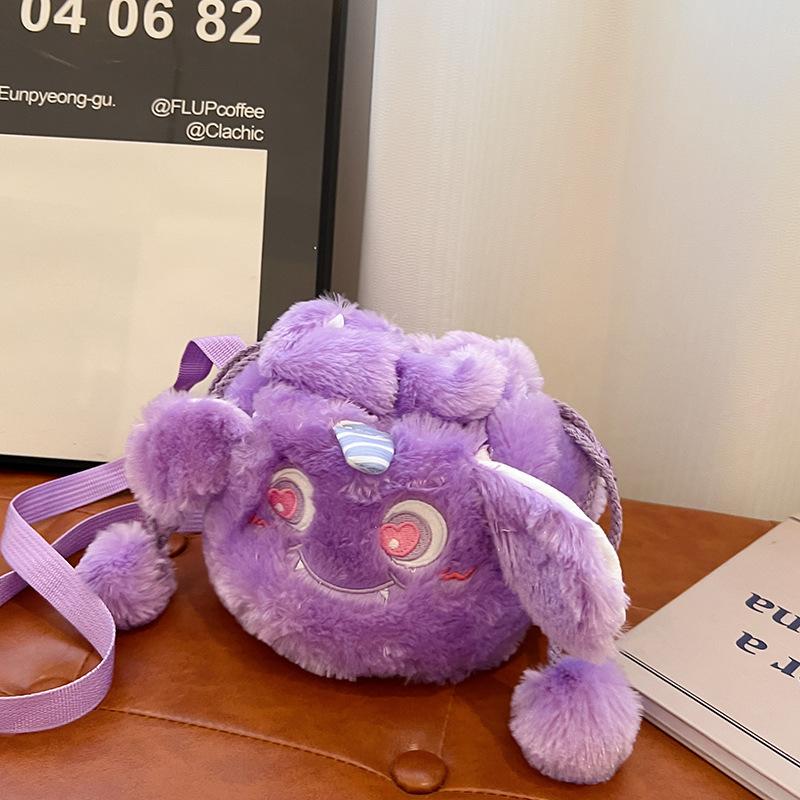 

Mengmeng маленький монстр шерстяной комок сумка-ведро завязка на шнурке новая девочка сердце милая мягкая девочка плюшевая jk косая сумка-ведро женщина one size fits all фиолетовый