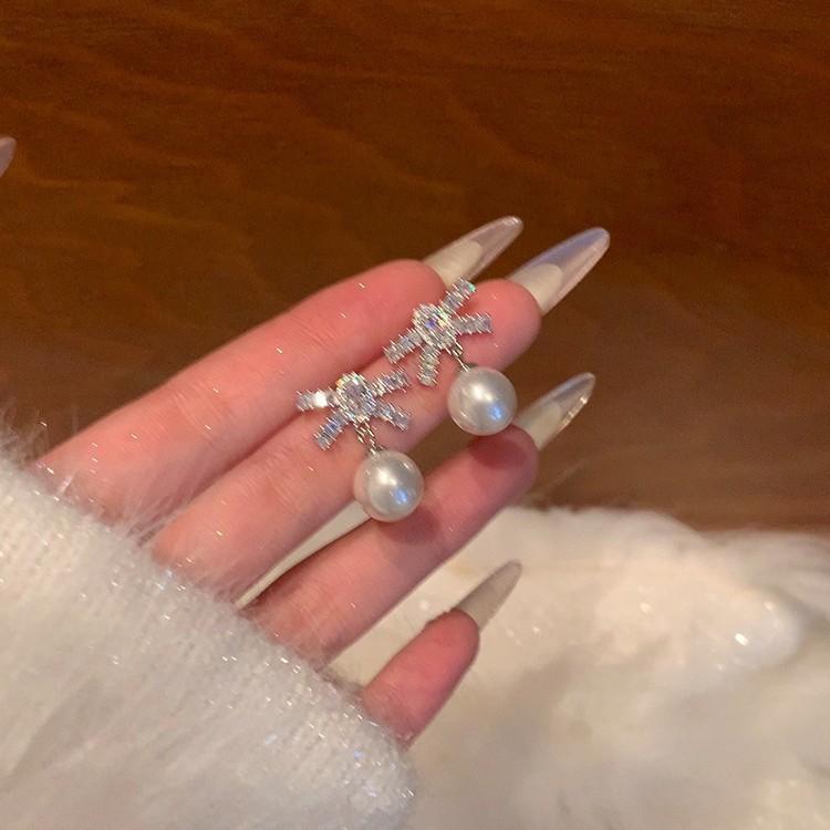 Zircon bow pearl stud earrings light luxury high-end temperament earrings women French elegant simple earrings women