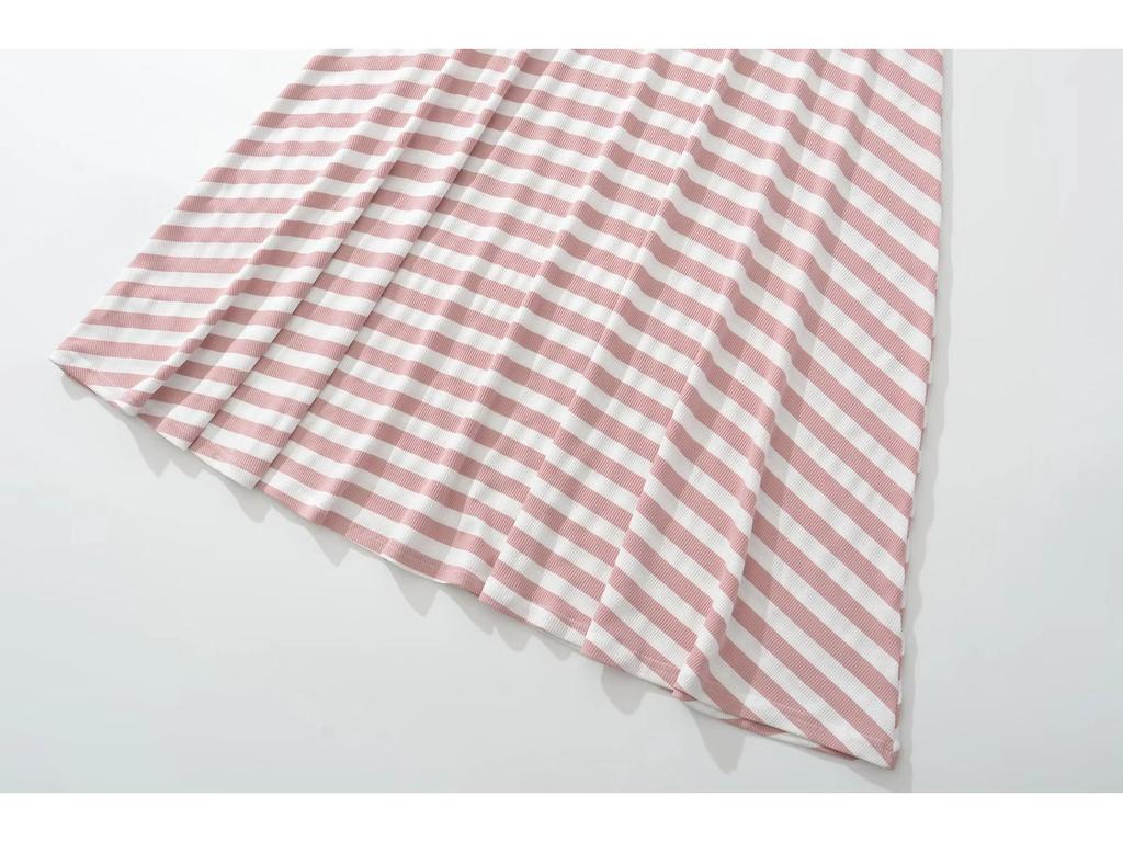 2026 Lente/Zomer Zee Godin Maxi: Gestreept Jurkje met Spaghetti Bandjes en Borstkussentjes