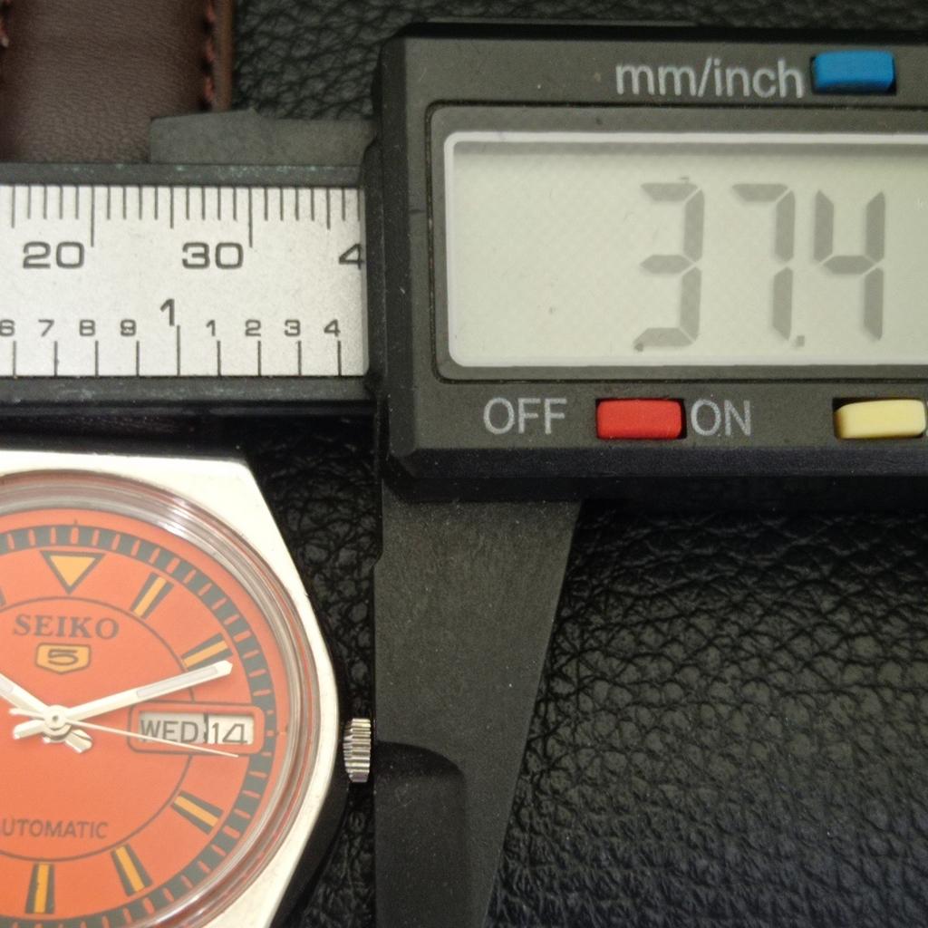 AUTOMATIC VINTAGE SEIKO 5 JAPAN 6309A MENS ORANGE COLOR DIAL WATCH a702720-1 R210-a702720