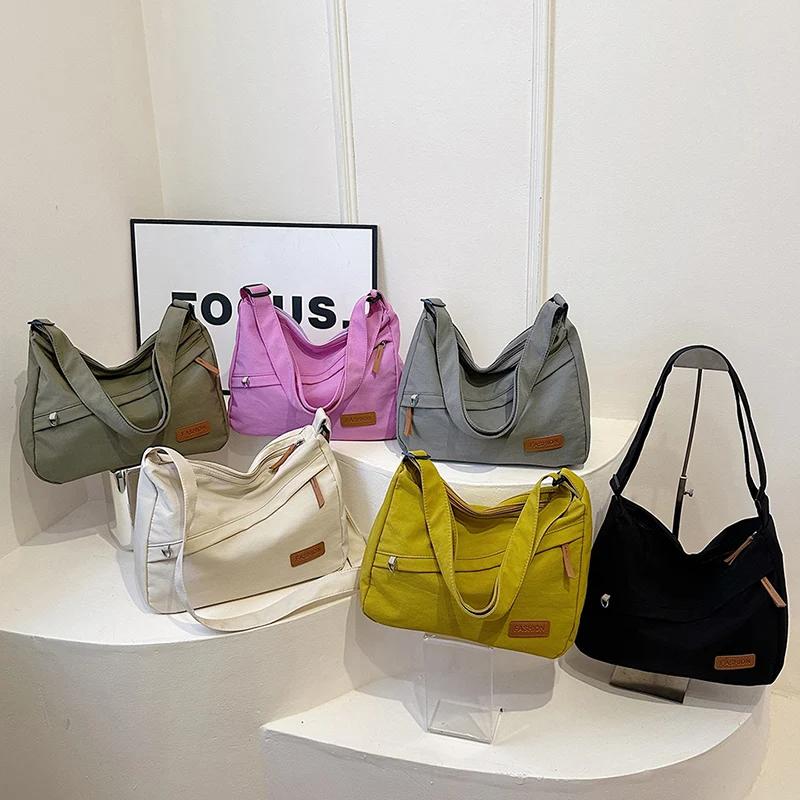 Versatile Crossbody Bags for Women Zippered Inner Pocket Monochromatic Shoulder Bags