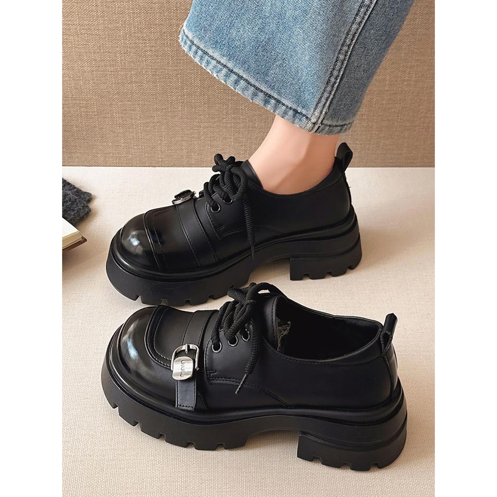 Wang Fan retro black British style platform small leather shoes 2026 new spring and autumn with skirt loafers