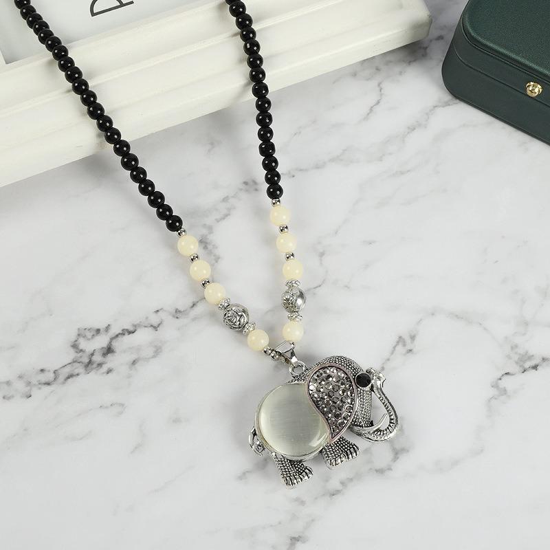 Retro Fashion Opal High-end Necklace Female Long Temperament Sweater Chain Flower Diamond Versatile Accessories