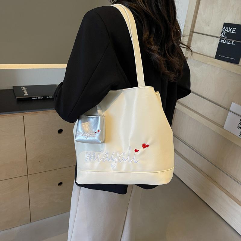 

Женская сумка-тоут 2024 новая большой вместимости рюкзак повседневная на плечо сумка для покупок многофункциональный дорожный рюкзак бежевый