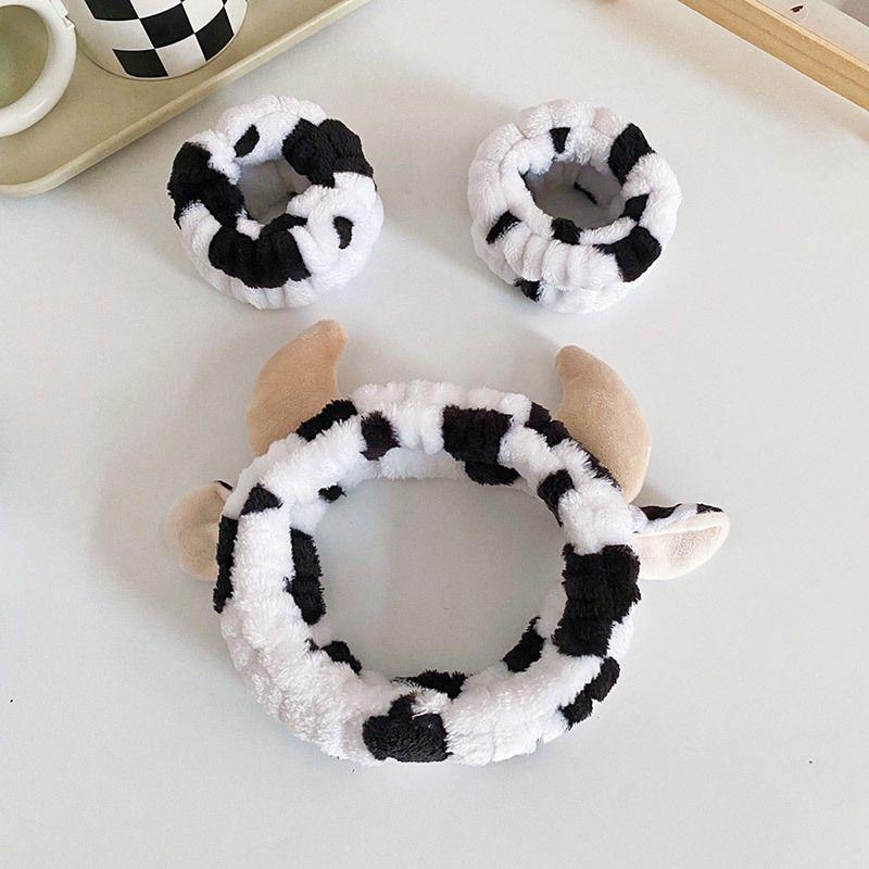 2/3pcs Cow patterned headband tied with polka dot cow horn wrist strap set for washing face headband cute