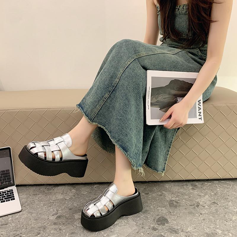 Fashion French Woven Shoes Baotou Slippers Women's Spring and Summer New Fashion Roman Style Thick-soled Hollow Breathable Slippers