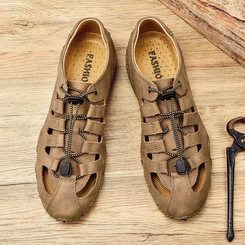 Fashion New Trend Summer Men Fashion Leather Casual Sandals Male Outdoor Antiskid Walking Leather Sandals British Style Comfy Beach Shoe