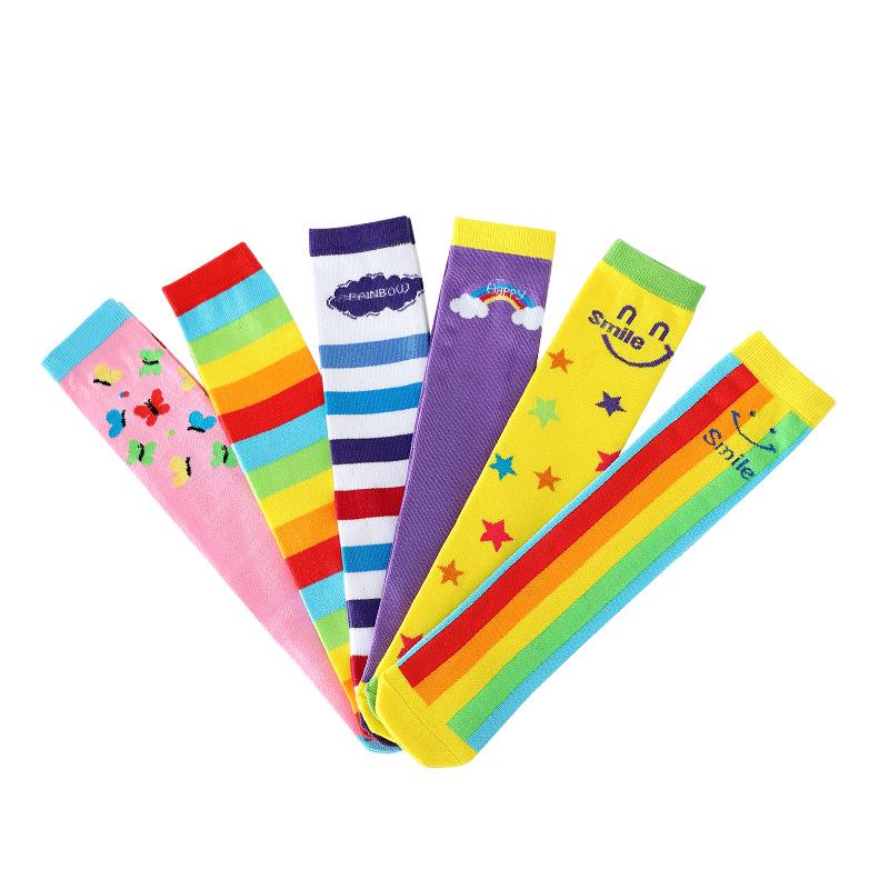Șosete Tub din Bumbac cu Dungi Curcubeu pentru Copii - Lungime Medie până la Peste Genunchi pentru Băieți și Fete