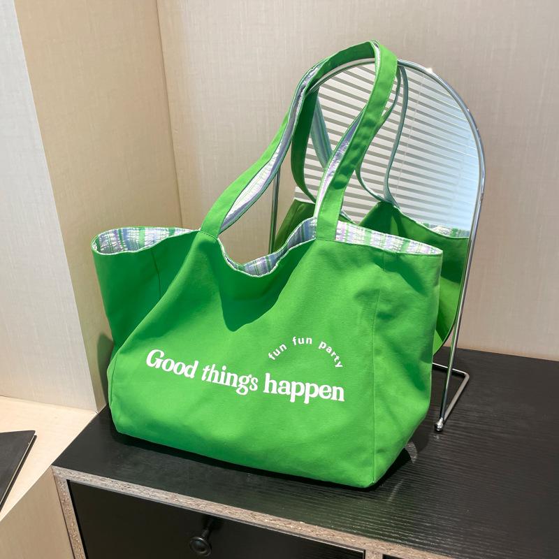 

Fresh stripes contrasting colors double-sided bag spring and summer new tote bag large-capacity commuter bag student class canvas bag female зелений