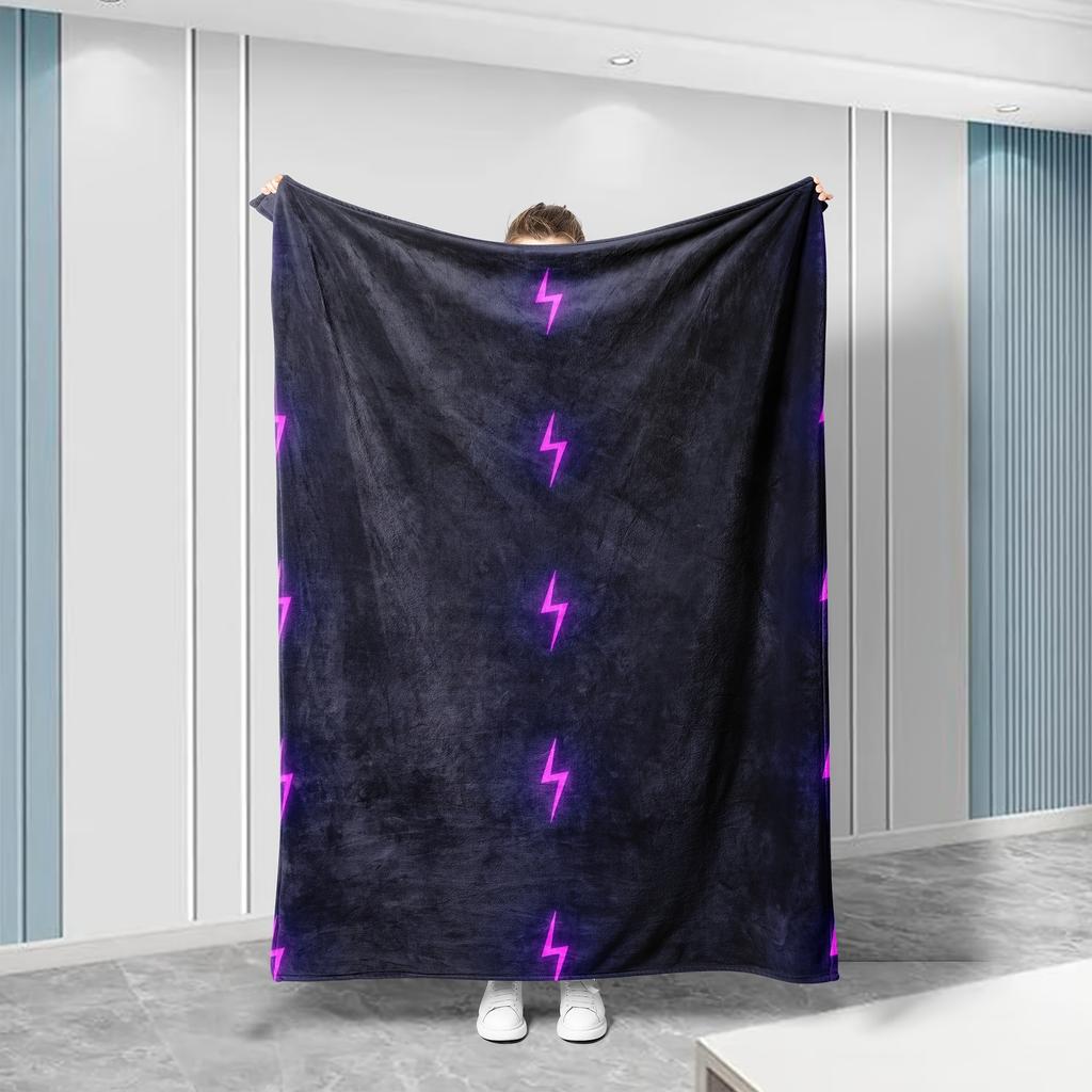 One Comfortable Purple Lightning Theme Pattern Fleece Blanket, Soft High-Definition Digital Print, Suitable for All Seasons