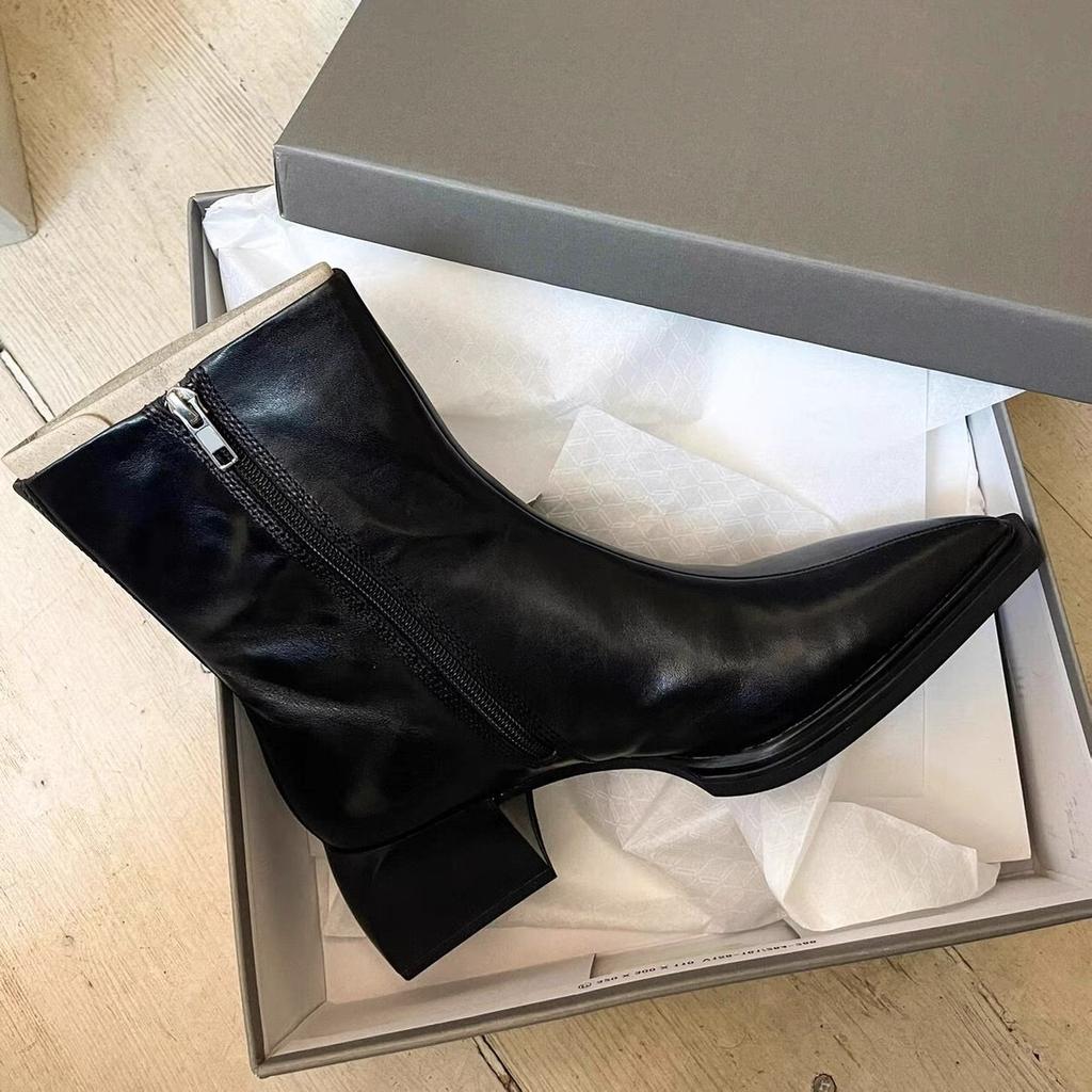 British style senior sense pointed head thick heel thin boots short boots Martin boots women's 2025 new side zipper medium boots