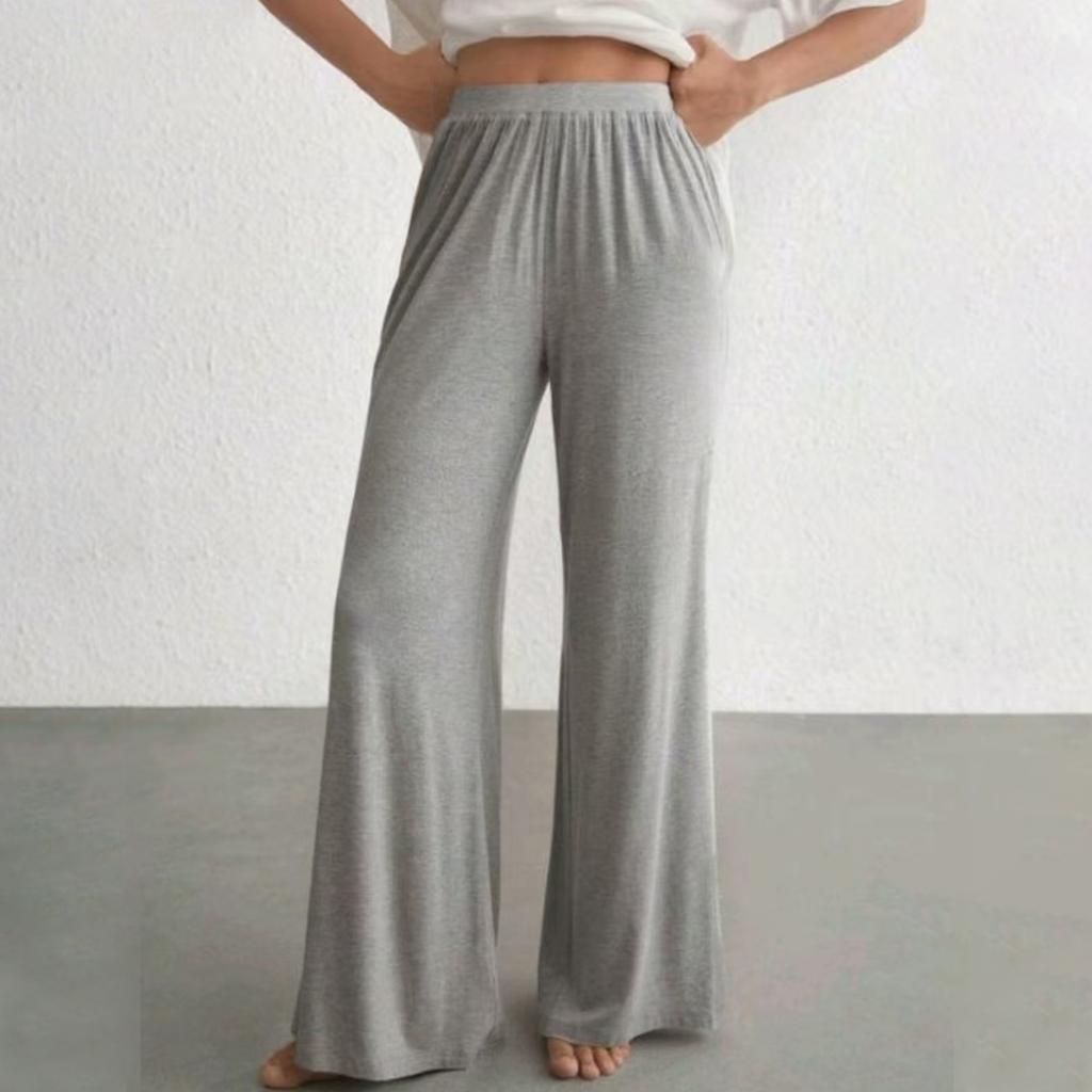 Women's Fashionable Casual Home High-waisted Wide-leg Trousers With A Flowing Drape.