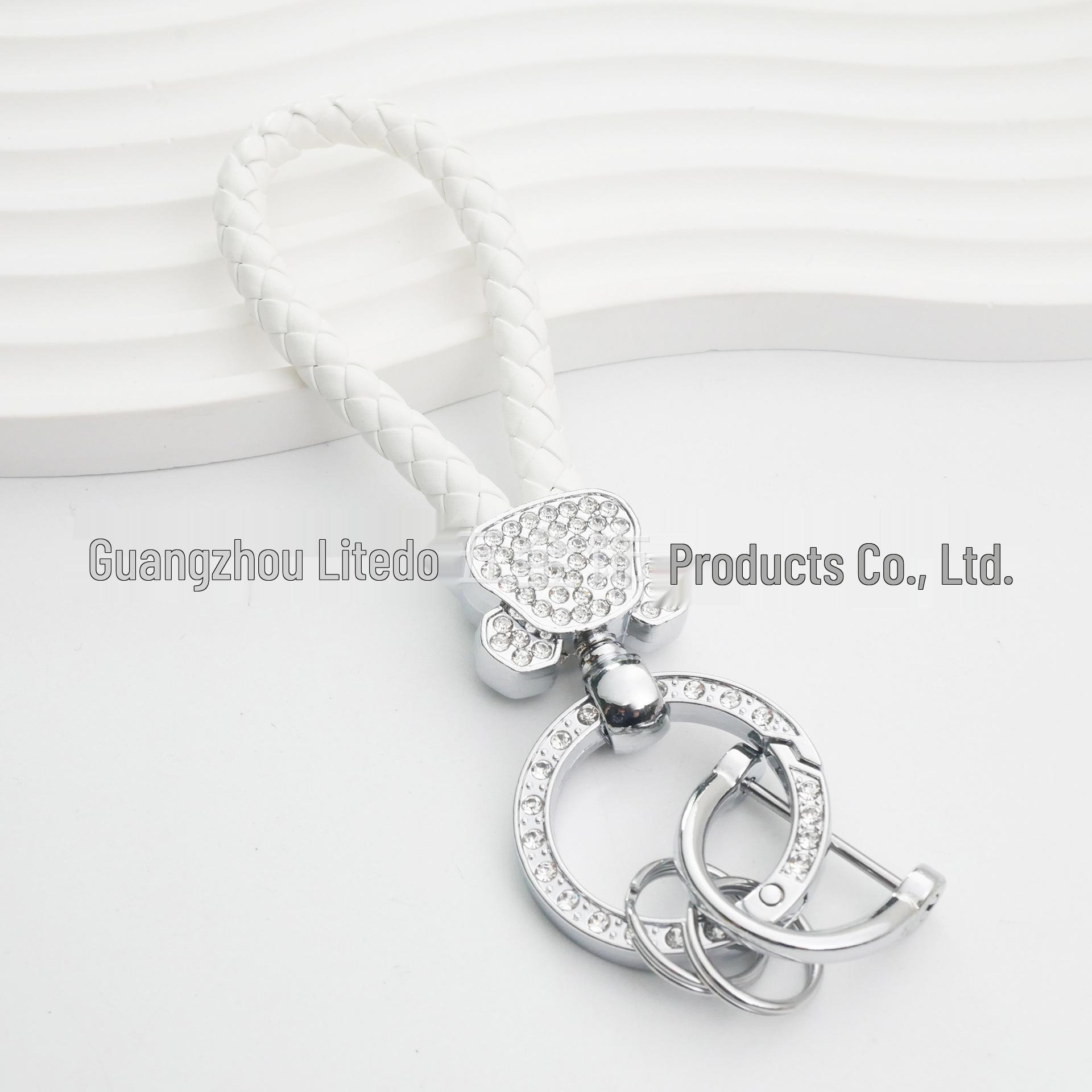 

Stylish Rhinestone Bear Leather Keychain Ornament for Girls Diamond Bear