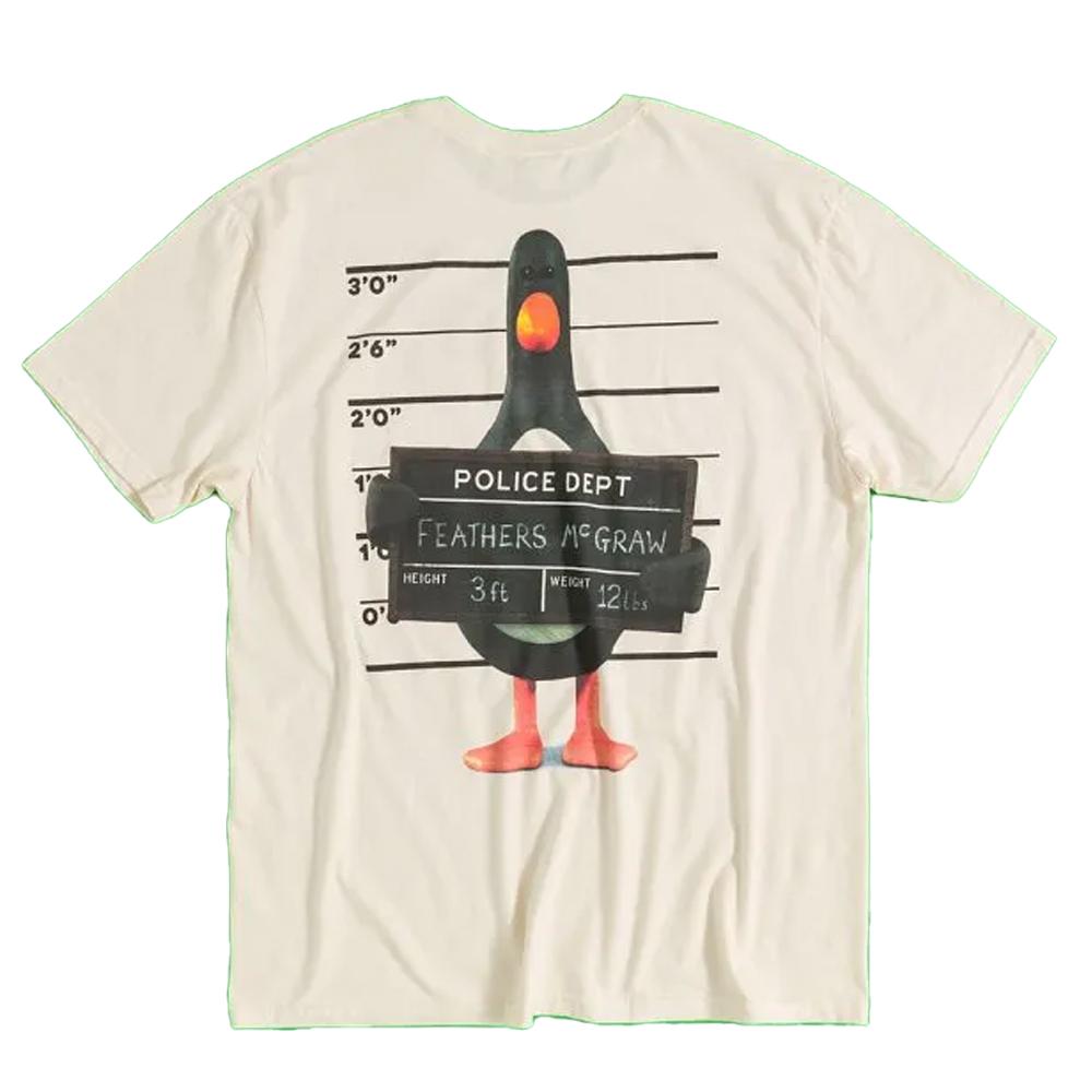 Wallace and Gromit Unisex Adult Vengeance Most Fowl Feathers McGraw Line Up T-Shirt