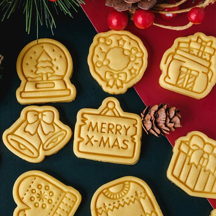 Christmas Series Cookie Mold Durable Cartoon Gingerbread Man Santa Claus Cartoon Mini Multi Style Home DIY Baking Tool