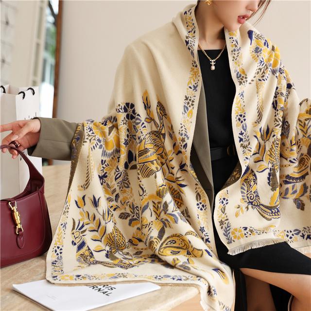 Luxusní kašmírový šátek Zimní Dámské Šály Pašmína Teplá Deka Zábaly Dámská šátek Foulard Bandana Značka Silný potisk šátky