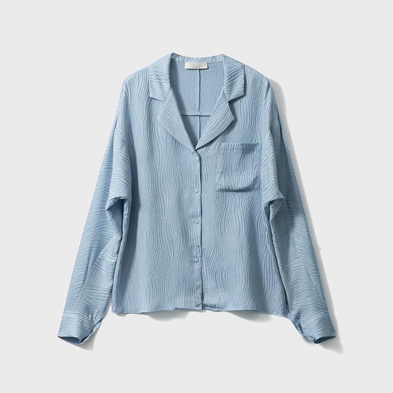 

Silk Crepe Shawl Collar Long Sleeve Women’s Shirt with Wavy Design Medium
