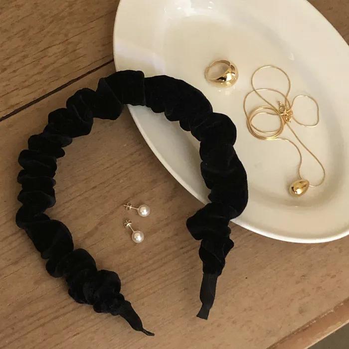 Pristine Velvet Hair band