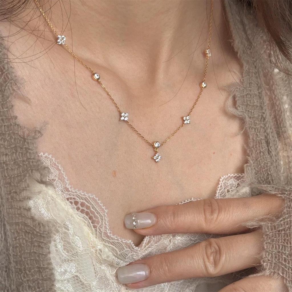 Xiaohongshu Clover & Star Necklace - Minimalist Fresh Style