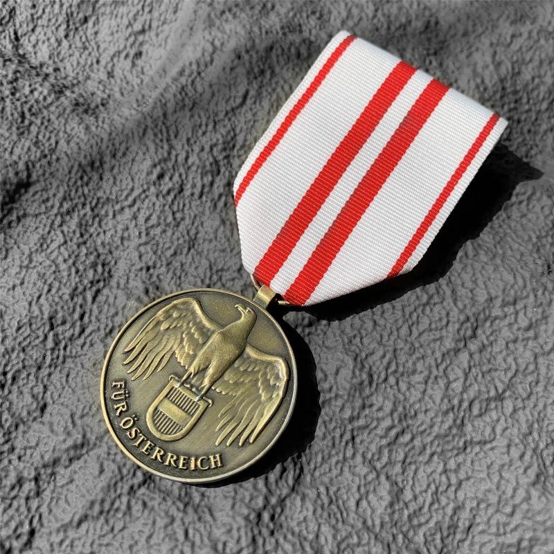

Austrian World War I Commemorative Medal, Retro Emblem, Metal Badge, Pendant, Christmas gift, Stocking stuffers