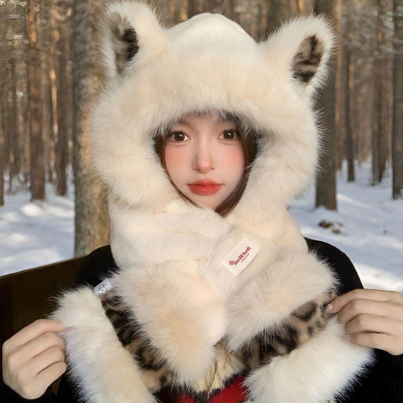 Leopard print splicing hat, scarf, two-piece set, thickened plush ears in autumn and winter, cute windproof integrated thermal hat woman