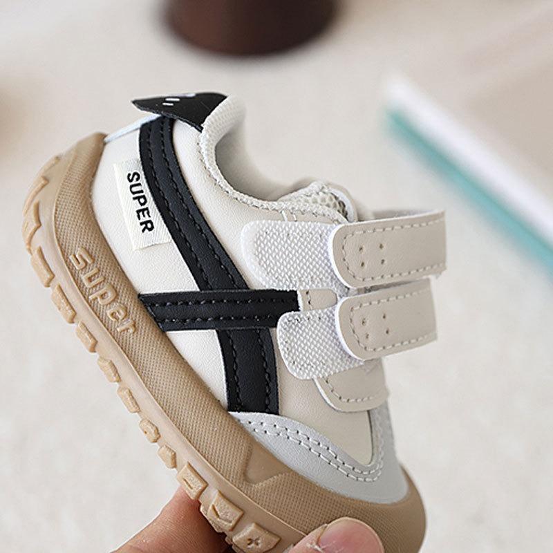 Spring Walking Shoes for Boys and Girls, Infant Toddler Shoes, New Spring/Autumn Style Casual Toddler Sneakers.
