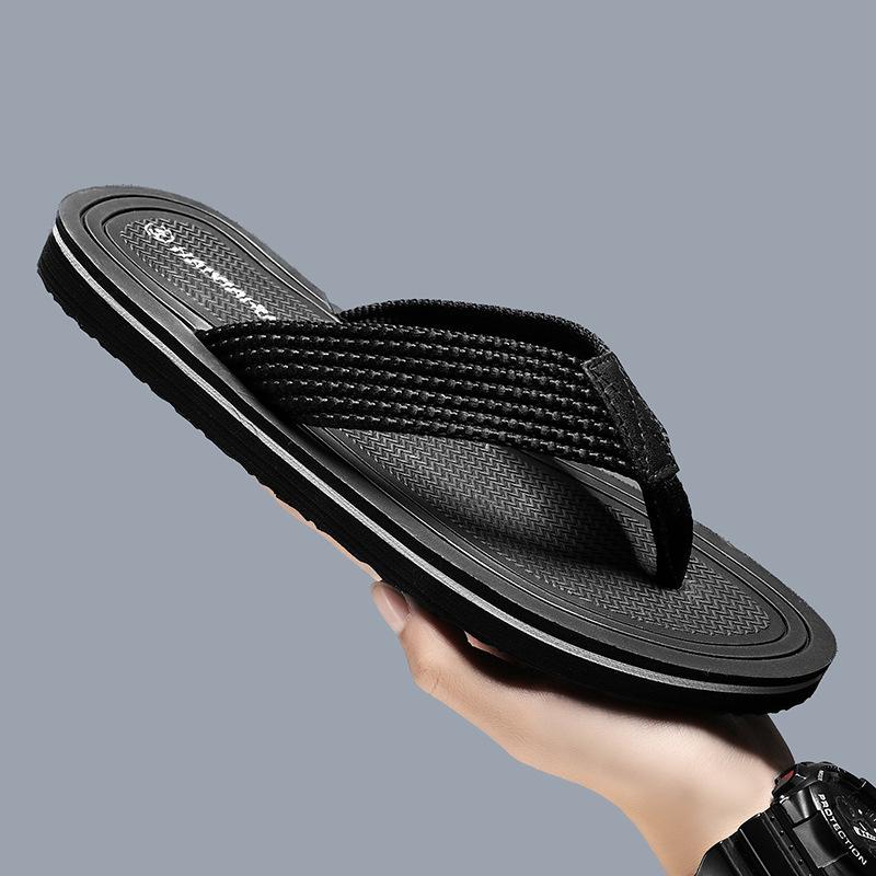 

Summer wear beach wear-resistant fashion flip-flops men non-slip personalized soft bottom men outdoor casual foot pinch men 39 чёрный