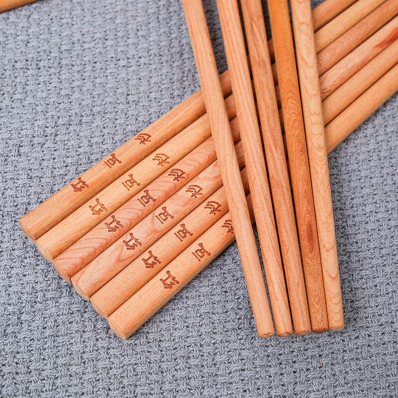 Alishan Red Bean Cedar Chopsticks Set