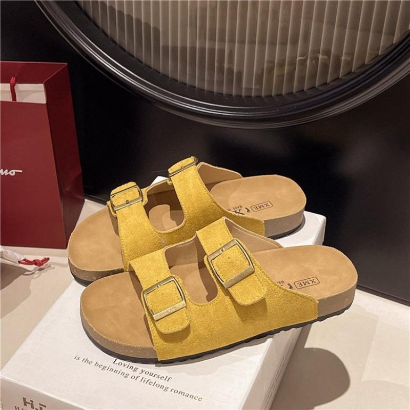 Daily Casual Summer New Thick-soled Outer Wear Cool Slippers Lazy Word Beach Slippers Women