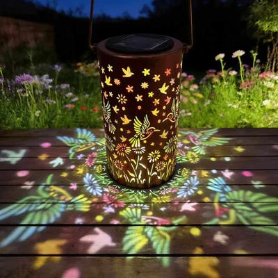 Oświetlenie zewnętrzne – Lampy solarne