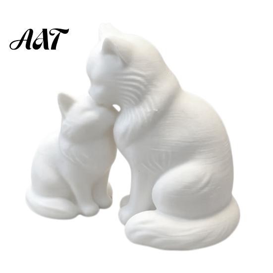 Weighted Desktop Figurine 3D Printed Cat Figurine, Cute Mother And Baby Kitten Statue, Housewarming Gift for Friends Minimalist Animal Ornament Home,