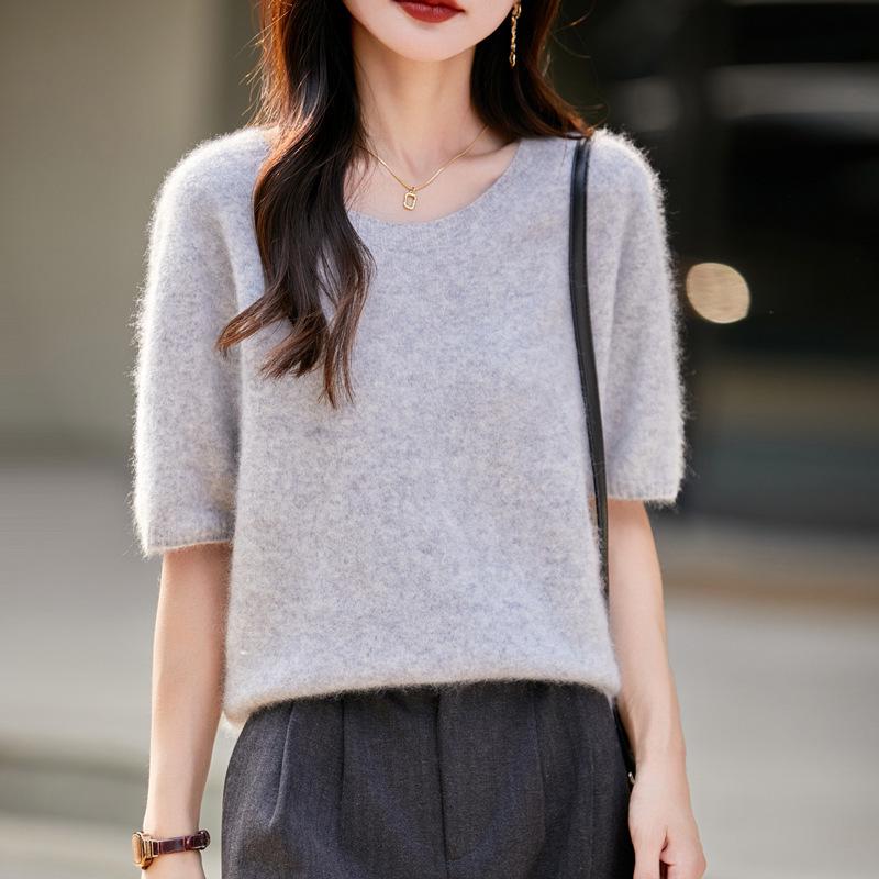 Seamless Round Neck Fleece Wool Half-Sleeve Women's Knit Top Sweater for Autumn/Winter