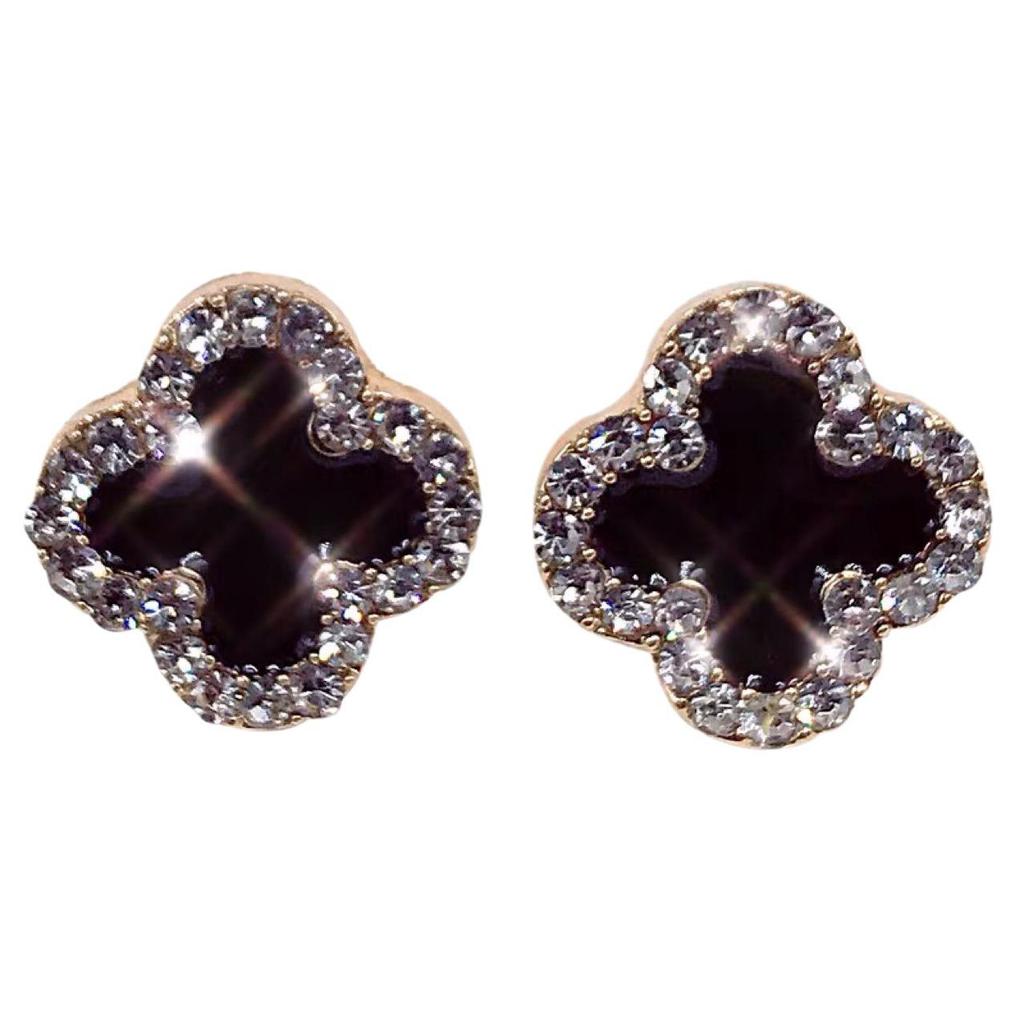 Elegantní náušnice s čtyřlístkem pro ženy - Trendy, špičkový a všestranný design