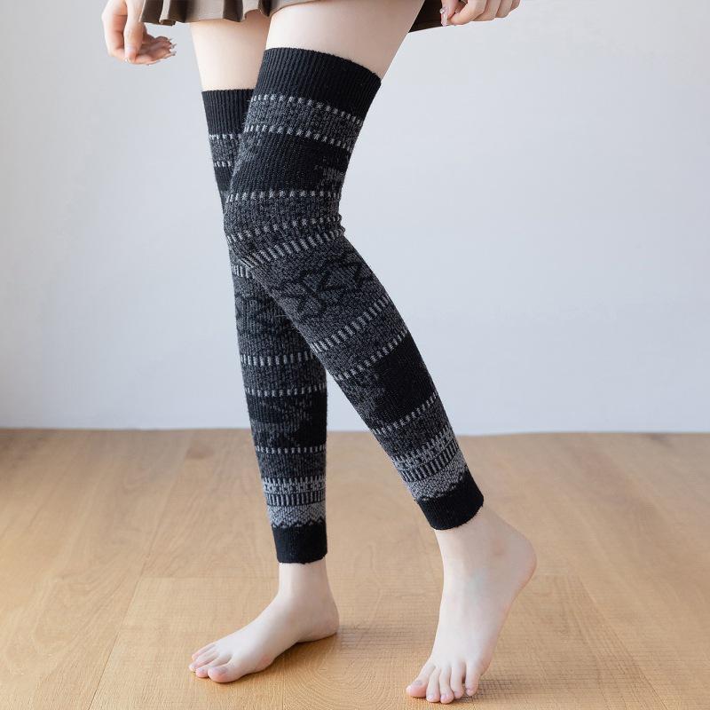 Women's Warm Rabbit Wool Over-the-Knee Christmas Deer Socks - Autumn/Winter Thick Leggings