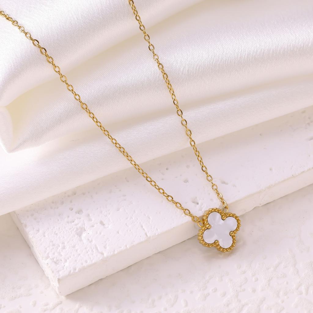 Lucky Four-leaf Clover Necklace Double-sided Titanium Steel Fade-resistant Women's Light Luxury High-end Sweater Chain