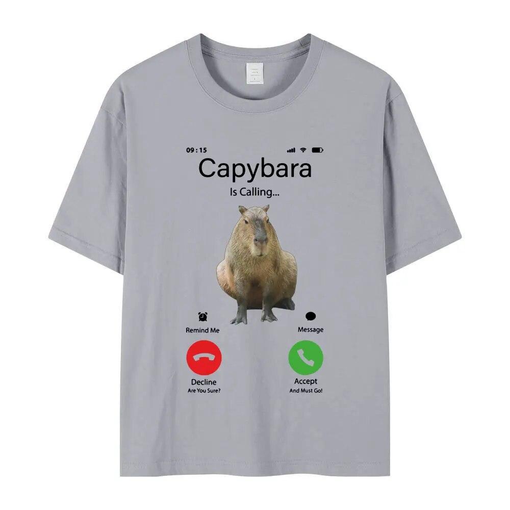 Camiseta divertida de Capybara Calling, regalo para amantes, camisetas con estampado de Cavy y roedores más grandes, camisetas informales de moda de verano de gran tamaño, Unisex