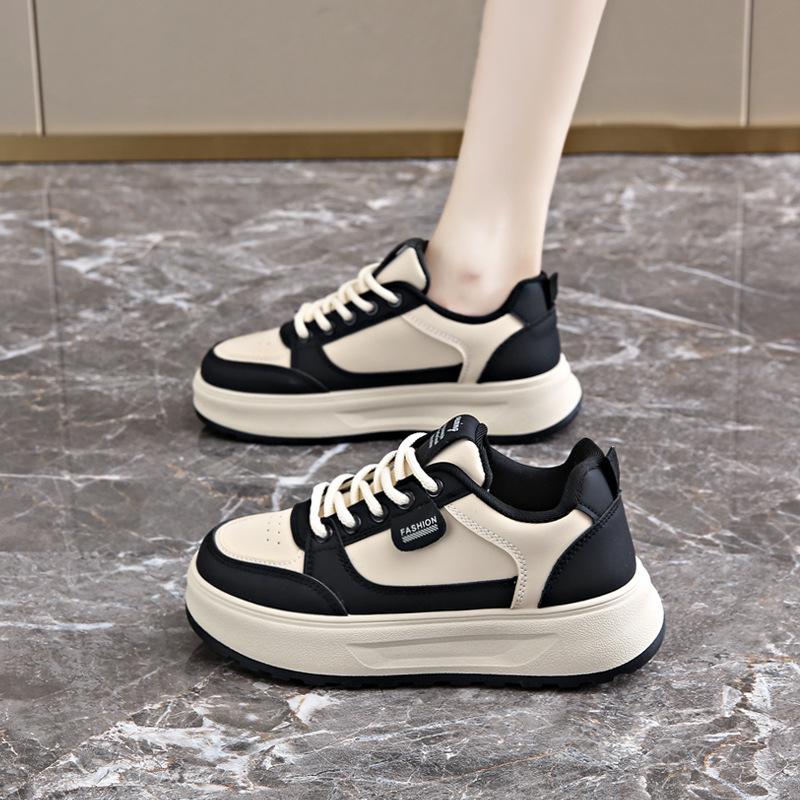 

Spring 2025 Panda Shoes: Thick-Soled Black & White Non-Slip Sports Casual Sneakers 37