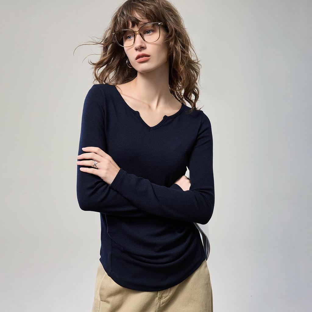 Women's Relaxed Fit V-Neck Long-Sleeve Shirt, 2025 Autumn Slimming Design In Classic Old Money Style