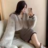Winter Classic Temperament Lady Plush Short Coat Pure V-neck Casual Style Women's Fox Fur Coat