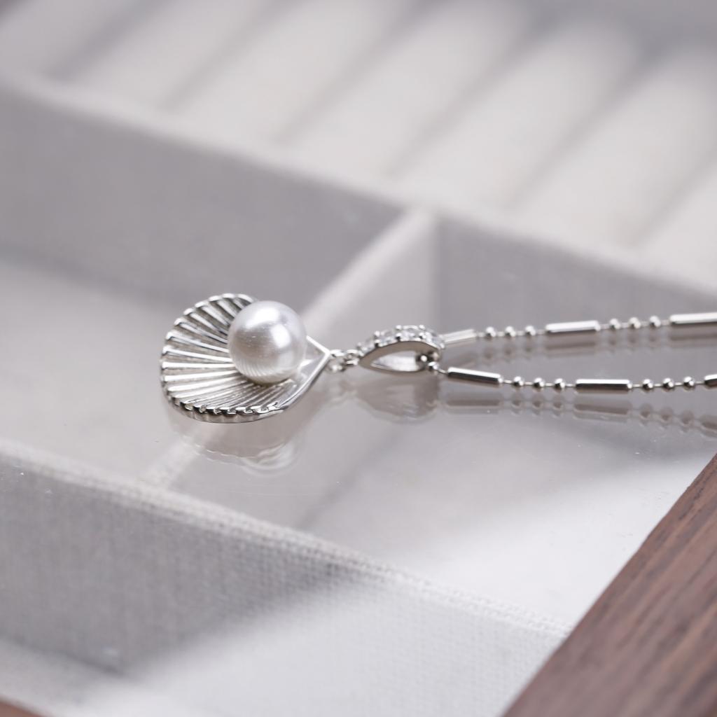 New Pearl Shell Pearl Silver Necklace ins Necklace Niche Gift