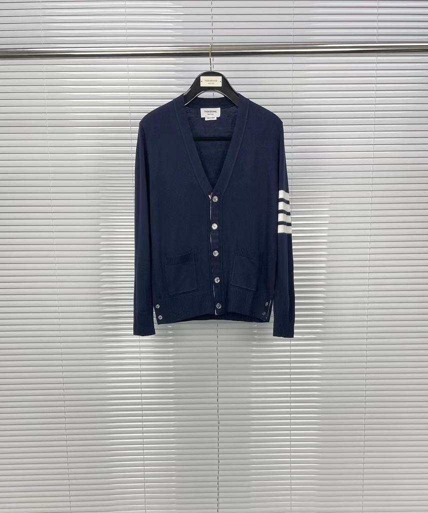Unisex V-Neck Wool Cardigan - Autumn/Winter, Casual & Comfortable, 5-Button Design