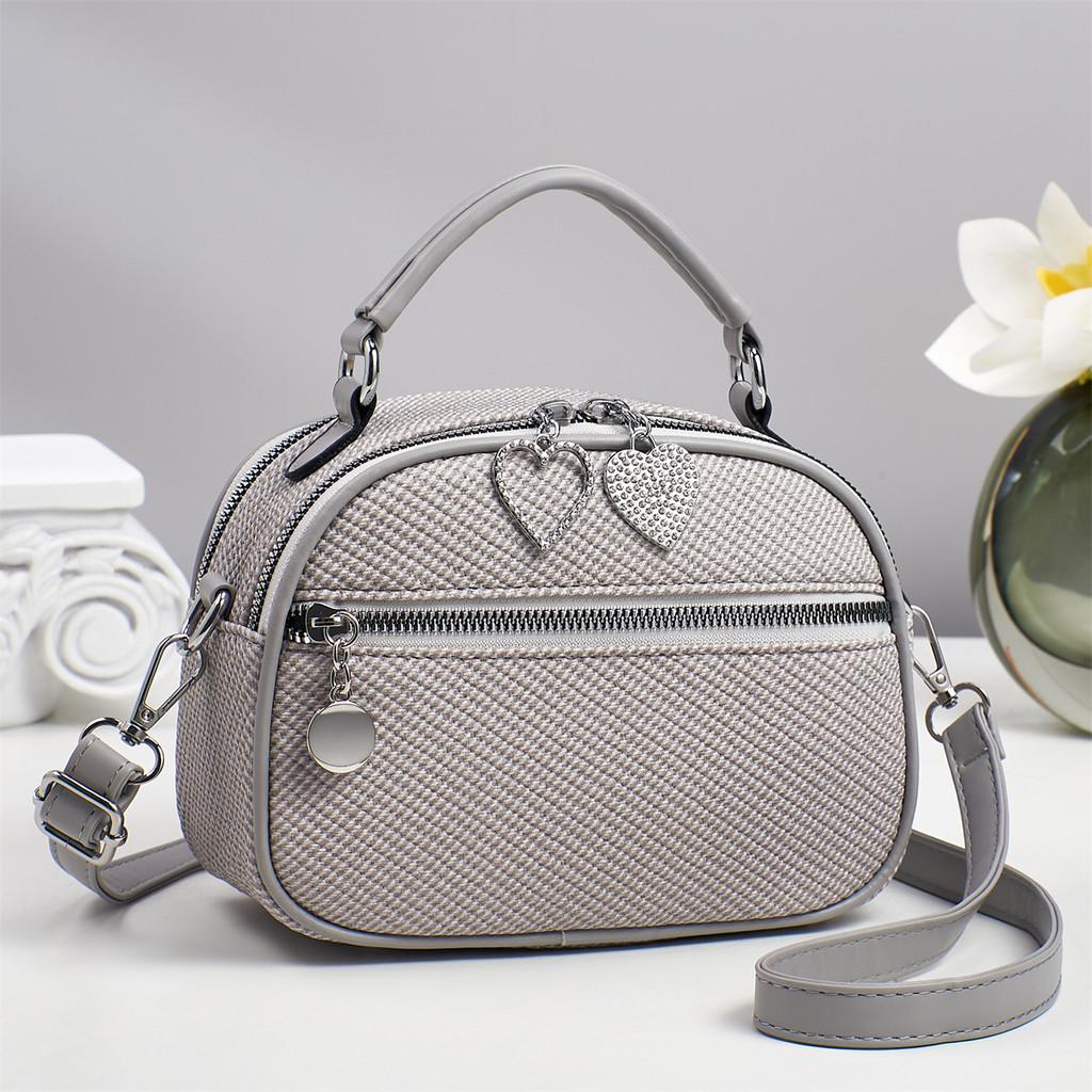 Female Fashion Tote Bag With Pu Material And Zipper Closure For Daily Use