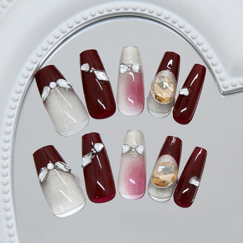 Streamer cat's eye sparkles diamond French retro burgundy temperament European and American ins style removable nail art pieces 24 pieces