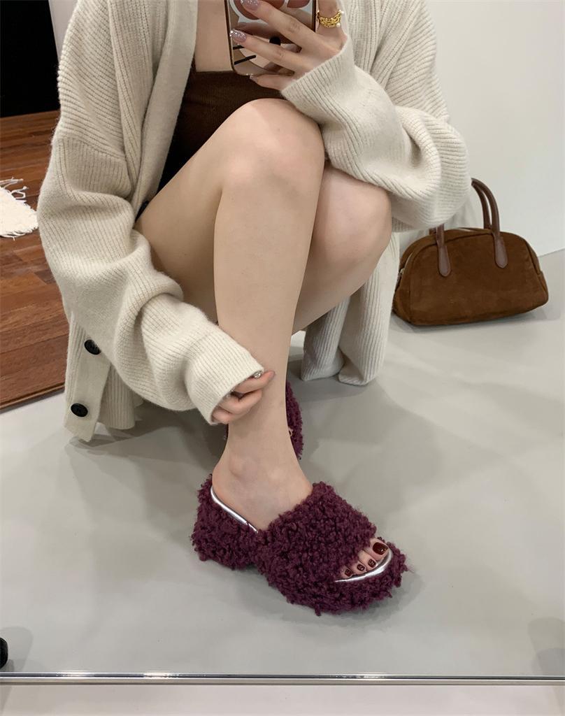 Slope Heel Open-toed One-word Fluffy Slippers Women's 2025 Autumn and Winter Wear Fashion Muffin Thick-soled High-heeled Cool Slippers