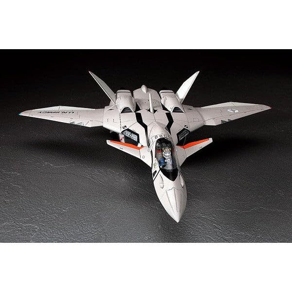 Hasegawa Macross Plus Thunderbolt scale plastic model 22 VF-11B 1/72